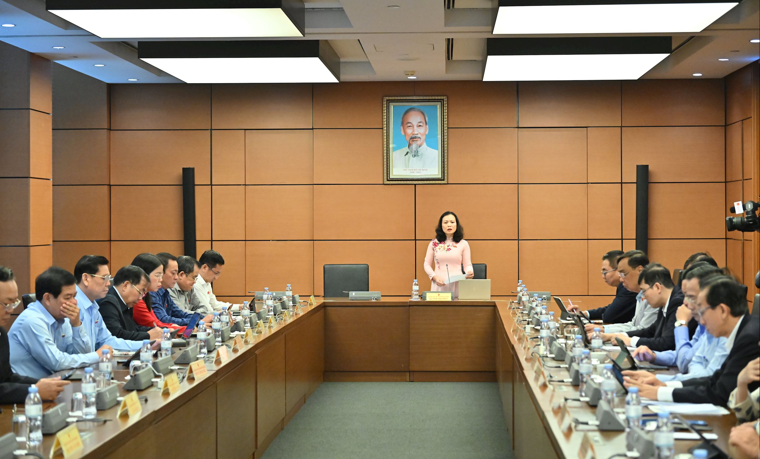 Danh sách chi tiết 13 đơn vị bầu cử và 64 người ứng cử đại biểu Quốc hội khóa XVI tại TP.HCM 2 TP.HCM - Ảnh 2.