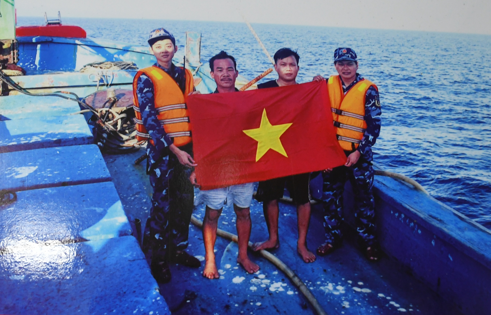 Mang Tết ra Trường Sa 2026: Tình hình và nhiệm vụ của chiến sĩ trên biển - Ảnh 13.