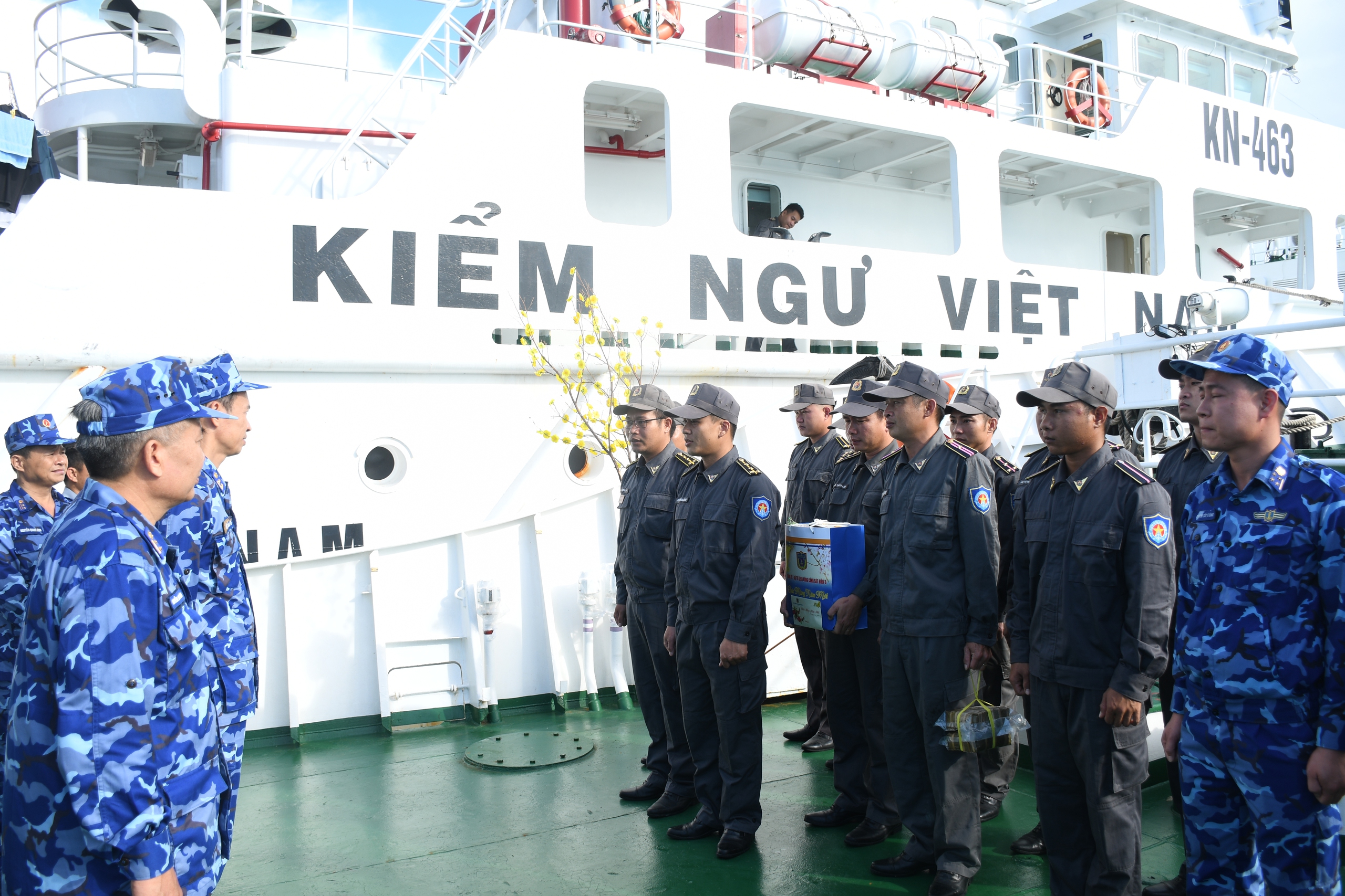 Mang Tết ra Trường Sa 2026: Tình hình và nhiệm vụ của chiến sĩ trên biển - Ảnh 19.