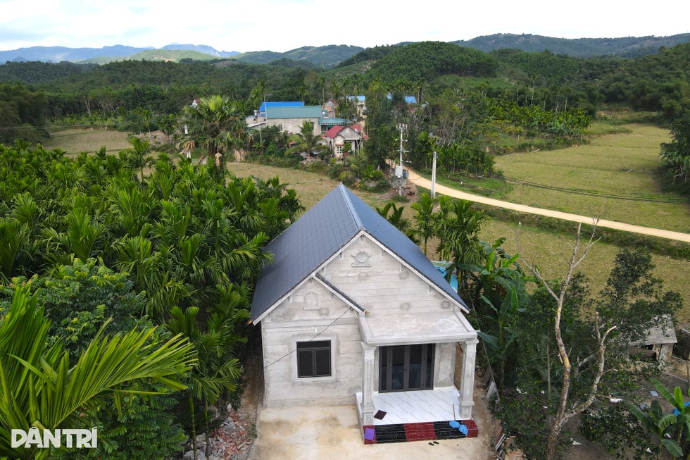 Tết ấm áp trong những ngôi nhà mang tên Dân trí - 3