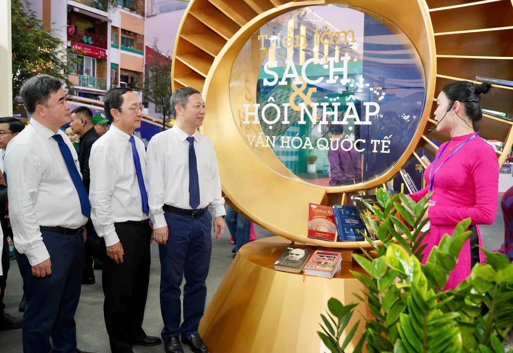 đường sách tết (9).jpg