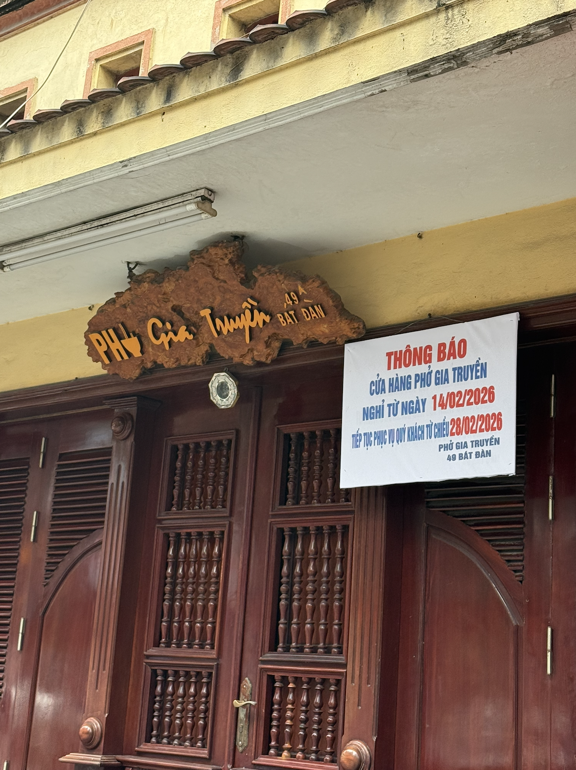 Nhìn người ta nghỉ Tết mà sốt ruột thay: Loạt quán nổi tiếng Hà Nội đóng cửa dài chưa từng thấy, có nơi tận nửa tháng- Ảnh 3.