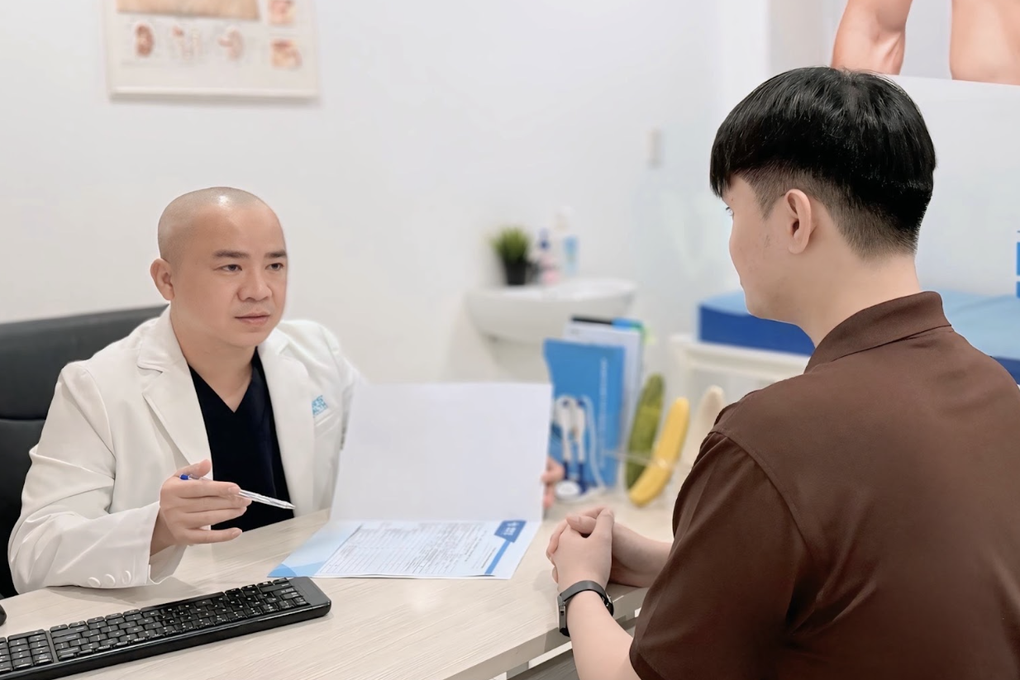 Người đàn ông cầu cứu bác sĩ vì sự cố phòng the sau bữa tiệc dịp Valentine - 2