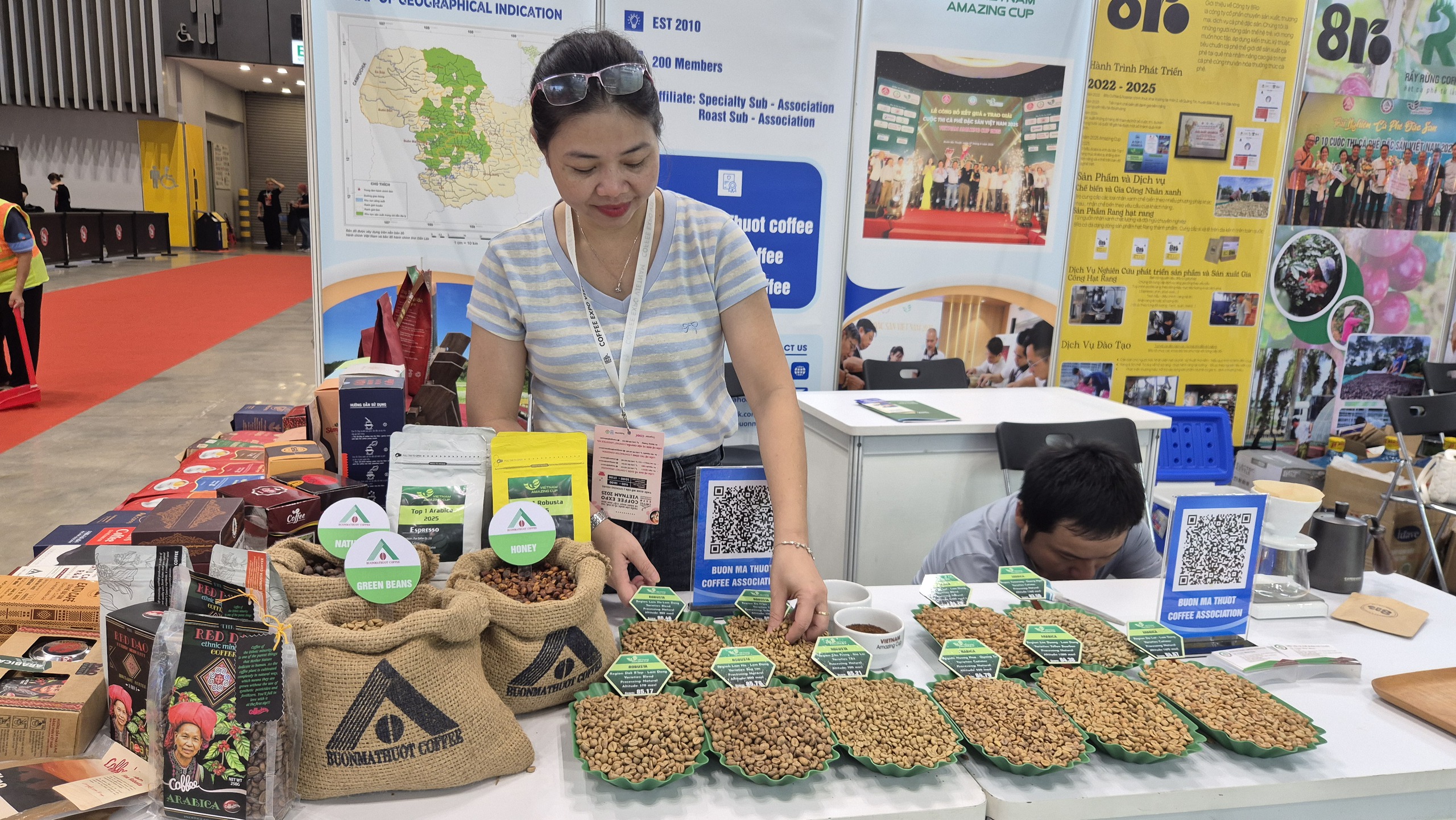 Năm hoàng kim của cà phê Việt Nam với giá trị xuất khẩu kỷ lục 9 tỉ USD năm 2025 - Ảnh 4. Năm hoàng kim của cà phê Việt Nam với giá trị xuất khẩu kỷ lục 9 tỉ USD năm 2025 - Ảnh 4.