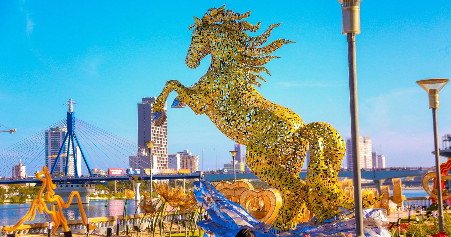 Bình chọn linh vật ngựa Tết Bính Ngọ: Lộ diện 