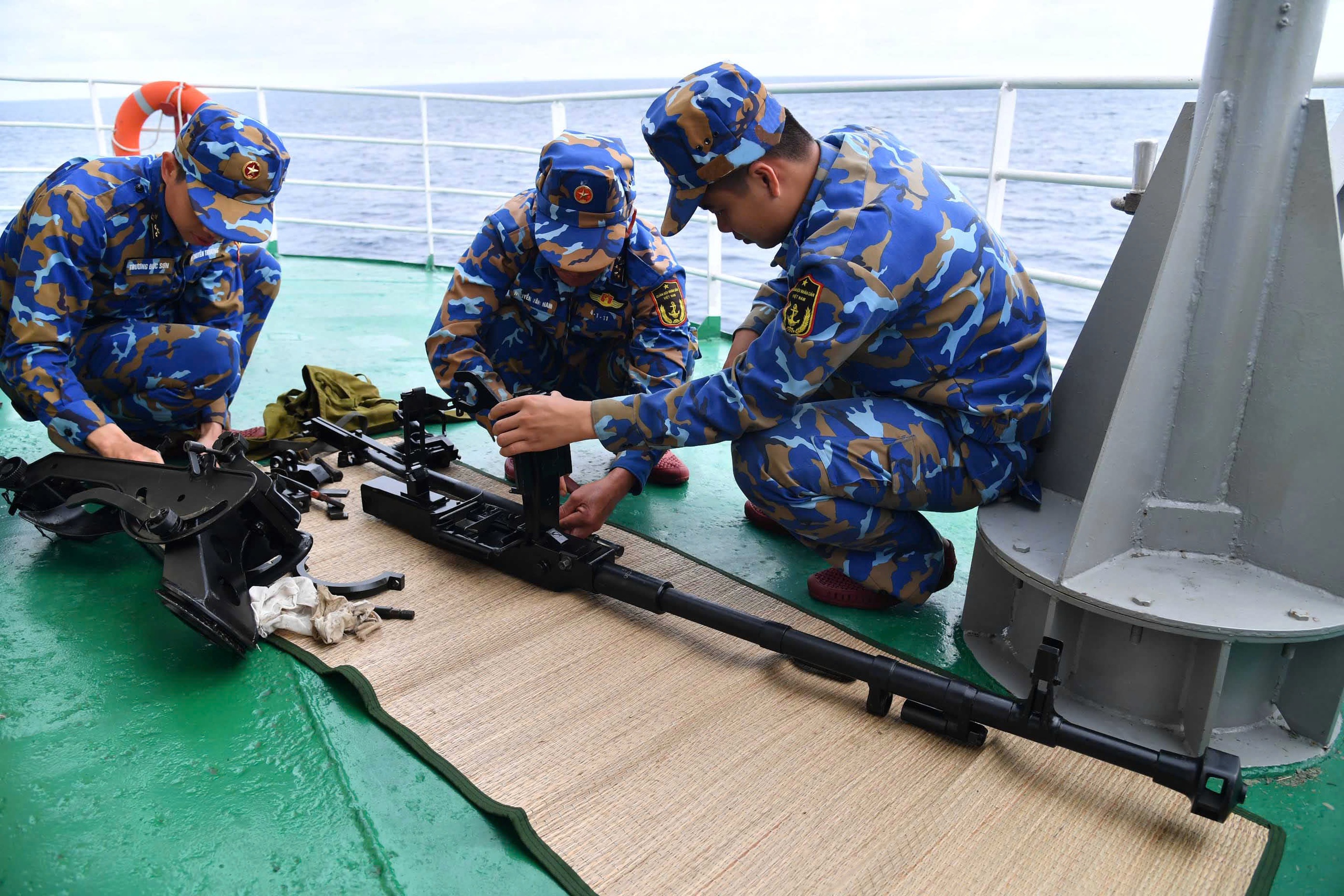 Đón tết nơi đầu sóng- Ảnh 3.