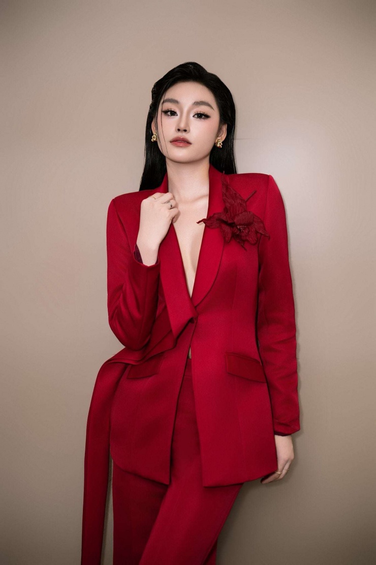 Hoa hậu Yến Nhi: Tôi hạnh phúc khi dành dụm một khoản để gửi ba mẹ sắm Tết, sơn sửa lại căn nhà ở quê 4 Hoa hậu Yến Nhi mong muốn đẩy mạnh các hoạt động quảng bá du lịch địa phương. (Ảnh: NVCC)