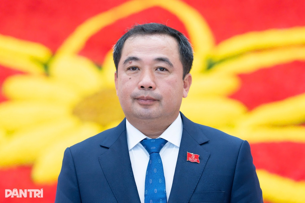 Những Ủy viên Bộ Chính trị ứng cử đại biểu Quốc hội khóa mới - 4