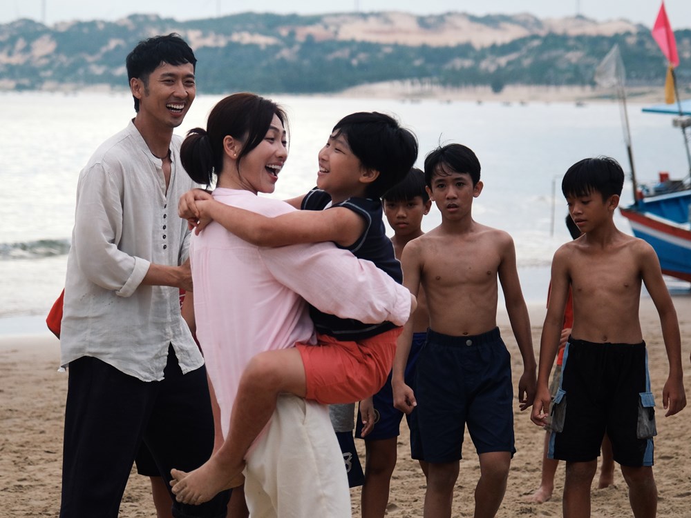 Tết này tội nhất là phim Việt ai xem cũng khen hay: Có ngày chỉ 1 suất chiếu, cần được giải cứu gấp- Ảnh 5. Tết này tội nhất là phim Việt ai xem cũng khen hay: Có ngày chỉ 1 suất chiếu, cần được giải cứu gấp- Ảnh 5.