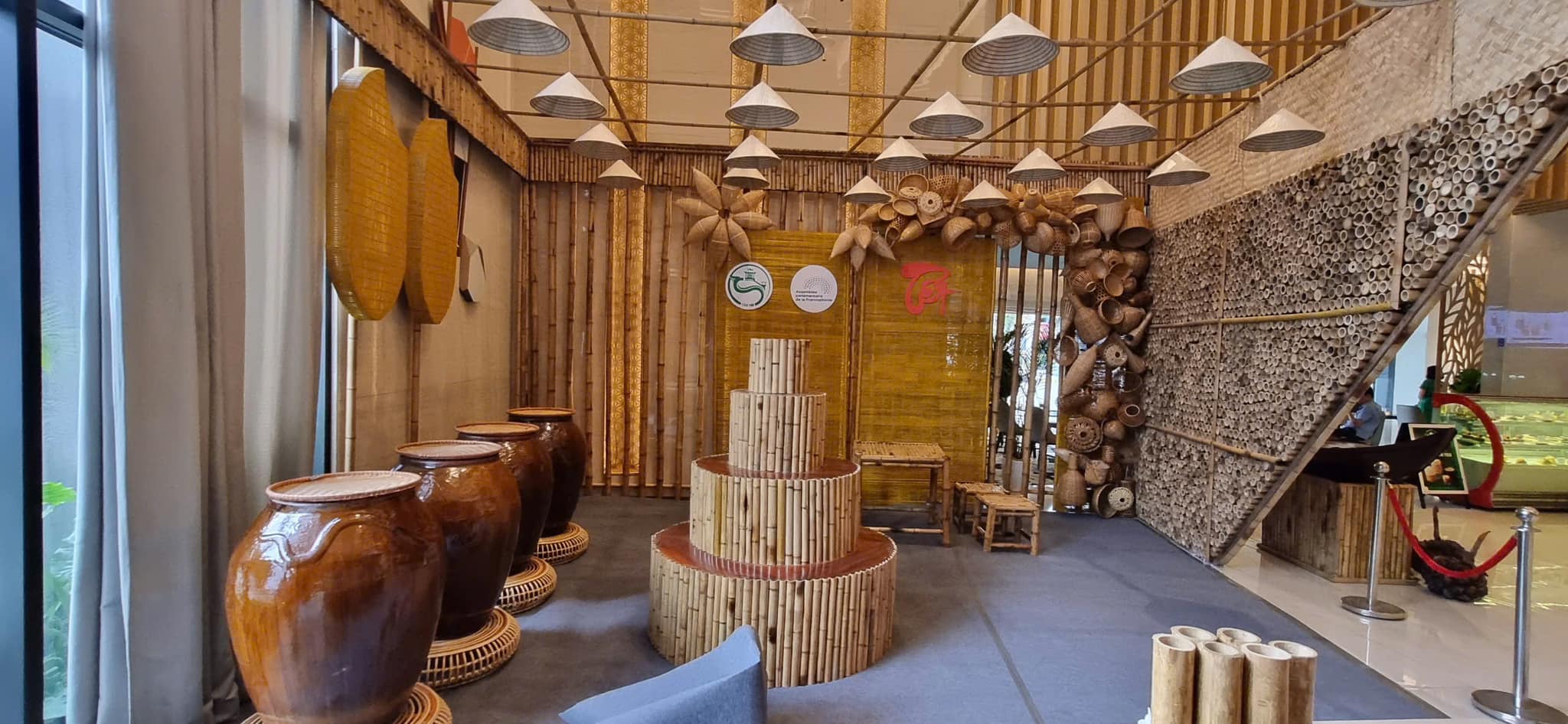 Người phụ nữ ở Cần Thơ đưa sản phẩm từ cây tre "xuất ngoại" 2 Người phụ nữ ở Cần Thơ đưa sản phẩm từ cây tre xuất ngoại - Ảnh 2.