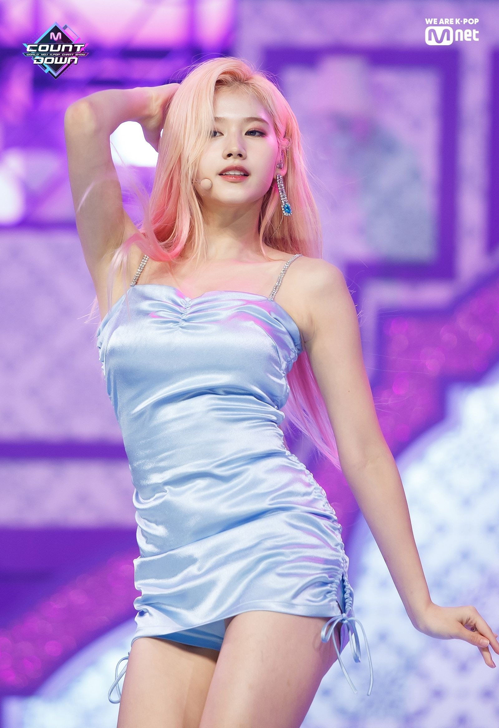 Mỹ nhân lọt top 3 gương mặt đẹp nhất thế giới: Nhan sắc xếp vào hàng huyền thoại, 2 lần được vinh danh cấp quốc gia- Ảnh 4.