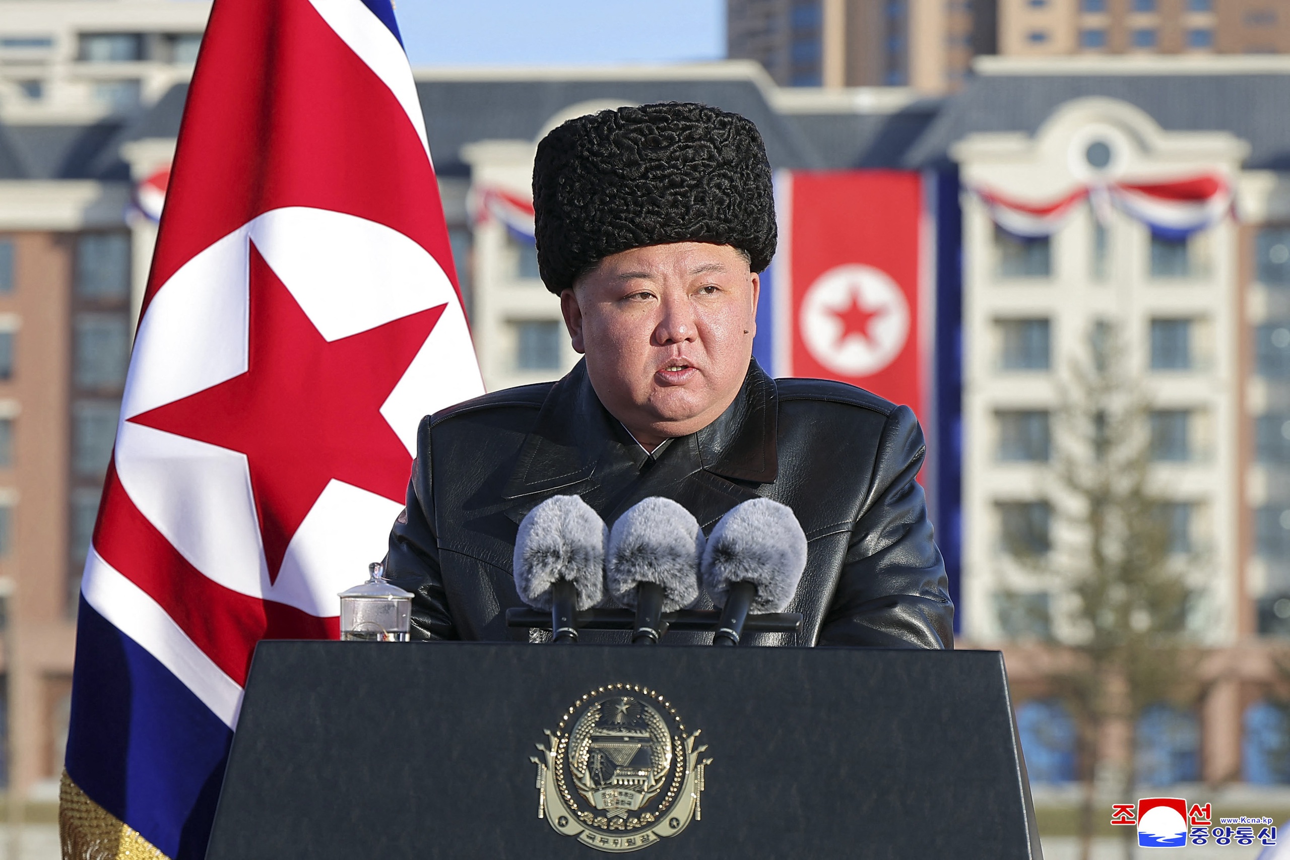 Triều Tiên khánh thành khu nhà ở cho thân nhân binh sĩ tử trận ở nước ngoài - Ảnh 3. Triều Tiên - Ảnh 2.