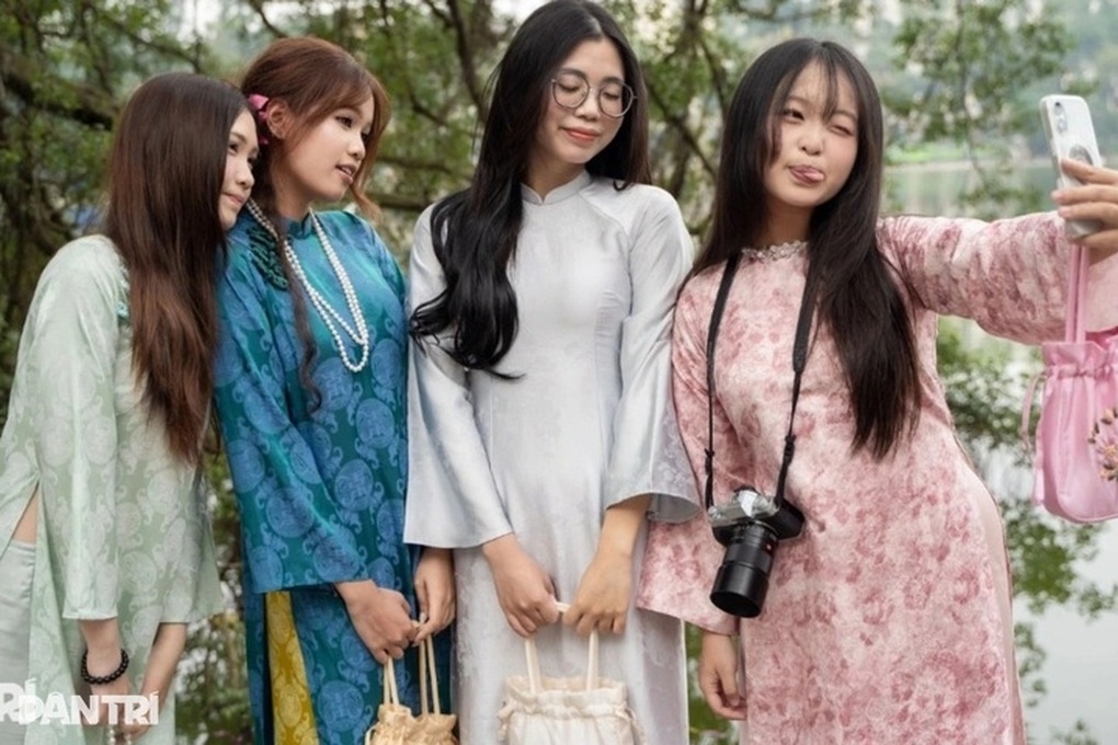 Sinh viên chi bao nhiêu tiền cho Tết là phù hợp? - 2