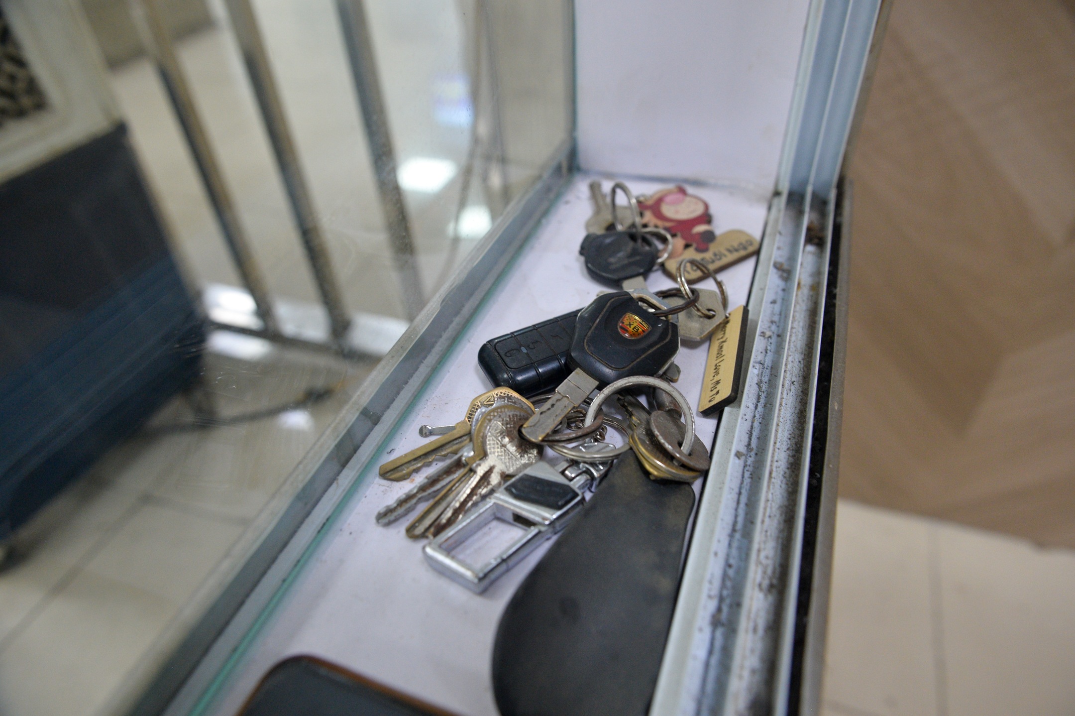 Rời bến xe ngày cuối năm: Ai cũng chỉ mong kịp bữa cơm tất niên 8 bữa cơm tất niên - Ảnh 8.