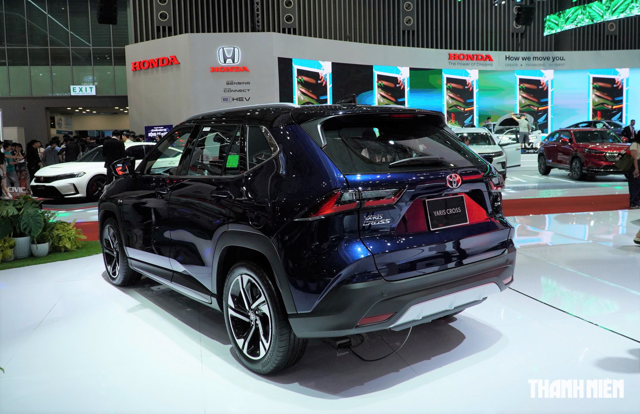 Toyota giảm giá gần 50 triệu đồng cho phiên bản xe hybrid bán chạy nhất Việt Nam- Ảnh 3.