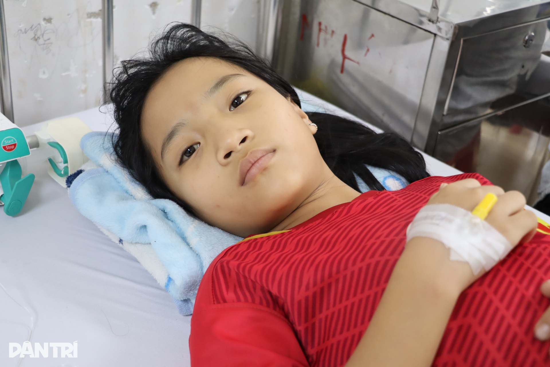 Tết không cần gì lớn lao, chỉ cần con khỏe lên một chút - 5 Tết không cần gì lớn lao, chỉ cần con khỏe lên một chút - 5