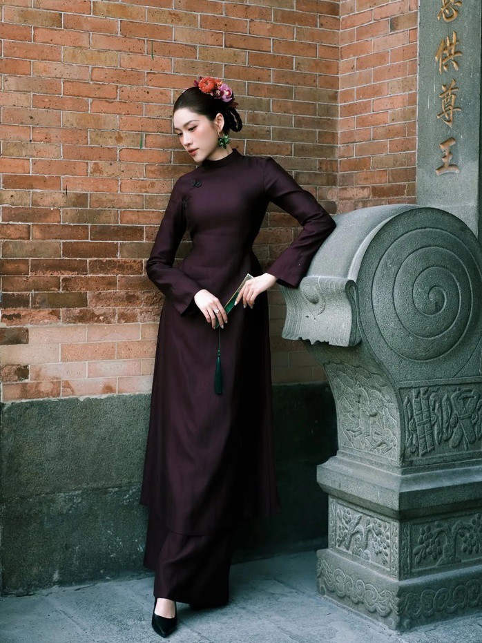 Mốt áo dài du xuân năm Ngựa 4 MC Thanh Thanh Huyền