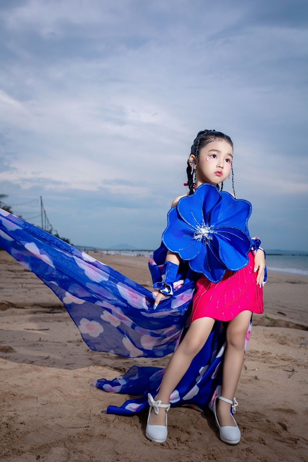 Hanna Ngọc Anh – Điểm sáng của BST Floral Drift đến từ NTK Trinh Châu 5 hanna-ngoc-anh-4-1753334301.jpg