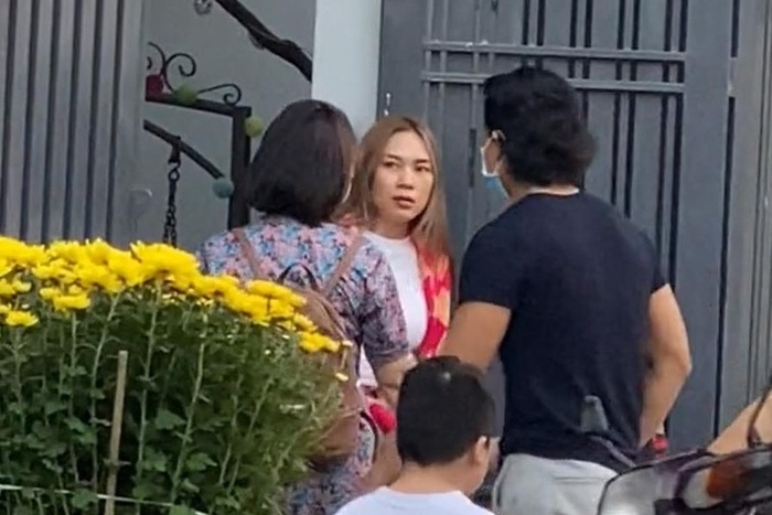 Team qua đường bắt gặp Mai Tài Phến giữ chuỗi ăn Tết cùng gia đình Mỹ Tâm
