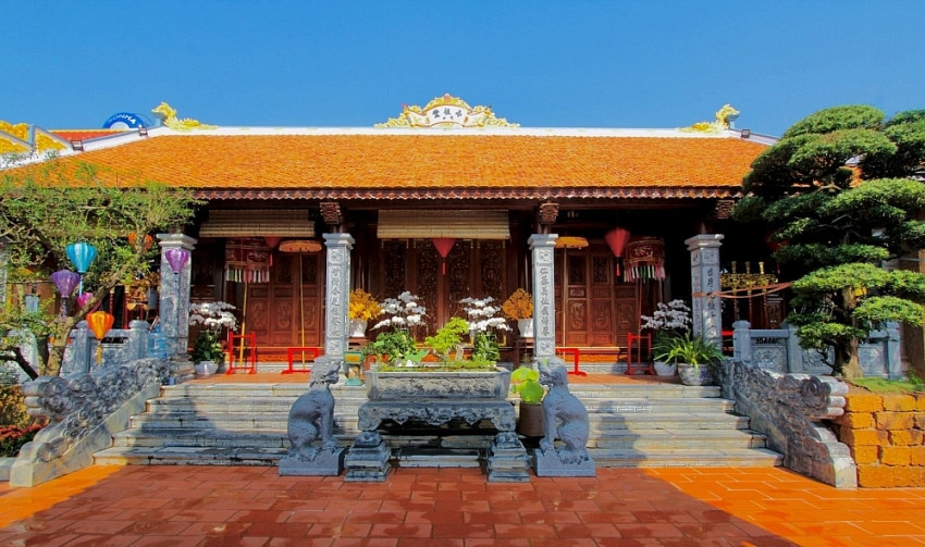 Nam nghệ sĩ sở hữu 2 Việt phủ dát vàng: Hôn nhân viên mãn bên vợ đẹp và 5 con- Ảnh 3. Nam nghệ sĩ sở hữu 2 Việt phủ dát vàng: Hôn nhân viên mãn bên vợ đẹp và 5 con- Ảnh 3.