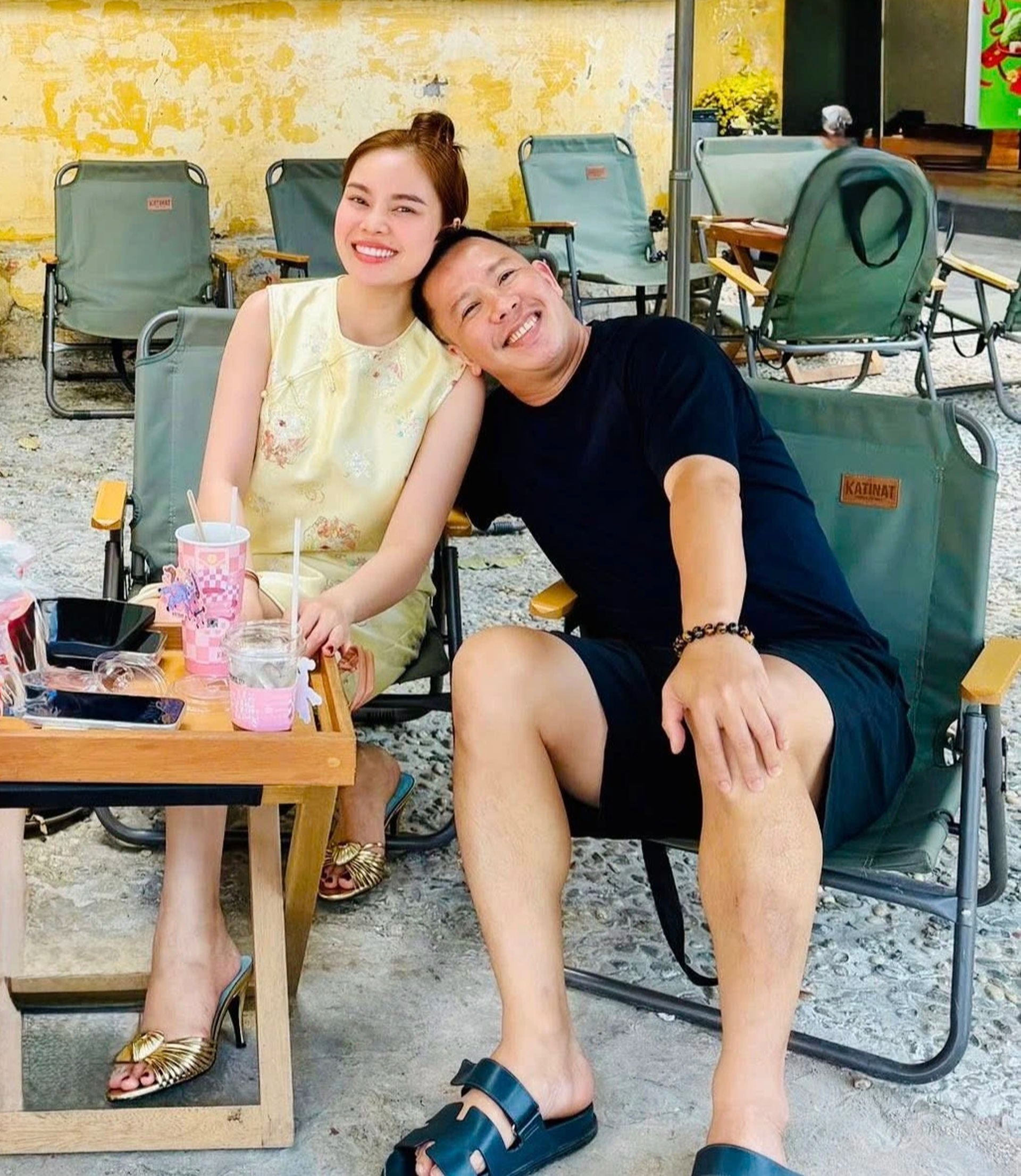 Sao đón giao thừa Tết Bính Ngọ: Bức ảnh gia đình Cường Đô La gây chú ý - 13 Sao đón giao thừa Tết Bính Ngọ: Bức ảnh gia đình Cường Đô La gây chú ý - 13