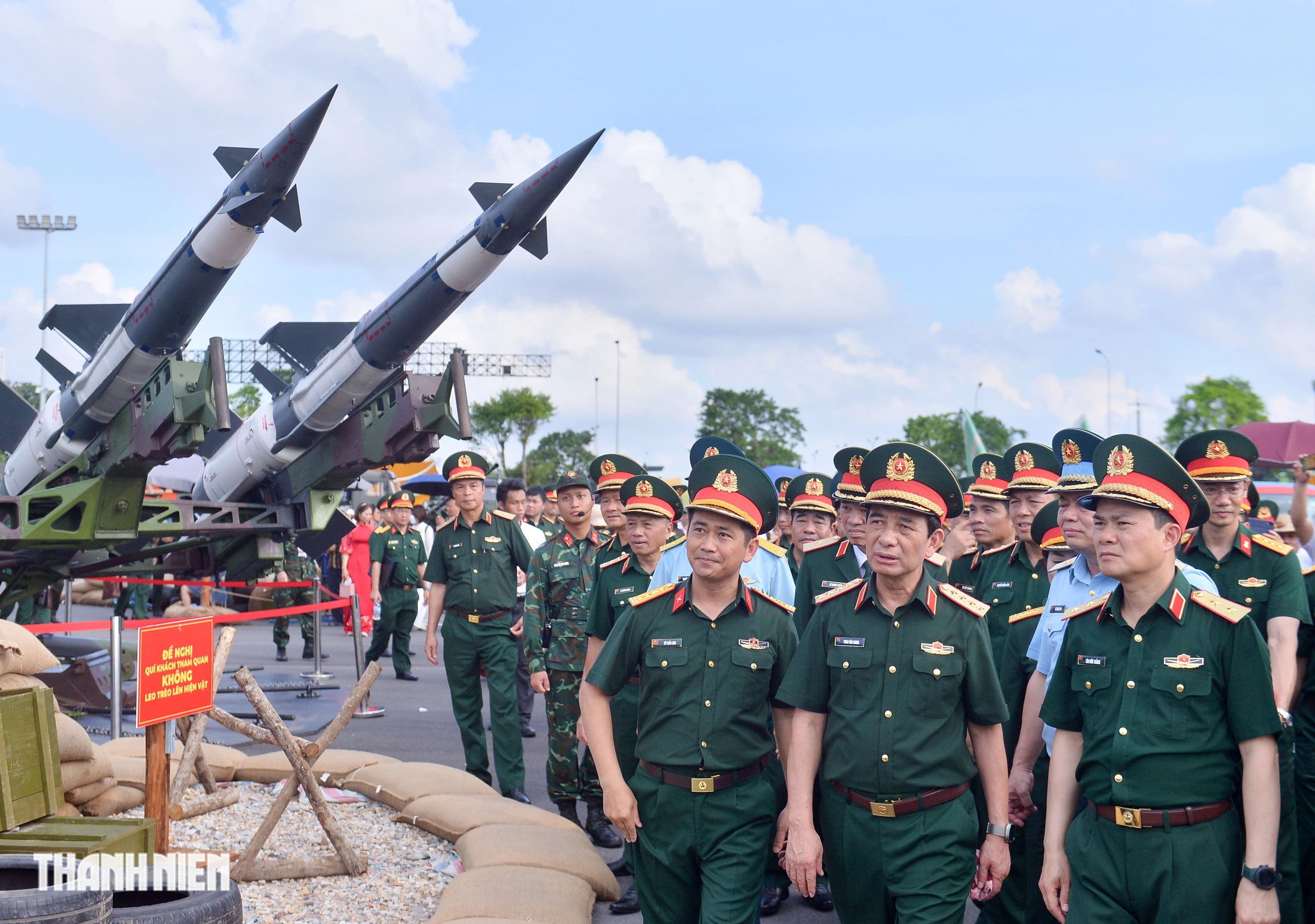 Đại tướng Phan Văn Giang: Sẵn sàng ứng phó thắng lợi các hình thái chiến tranh trong điều kiện mới- Ảnh 2.