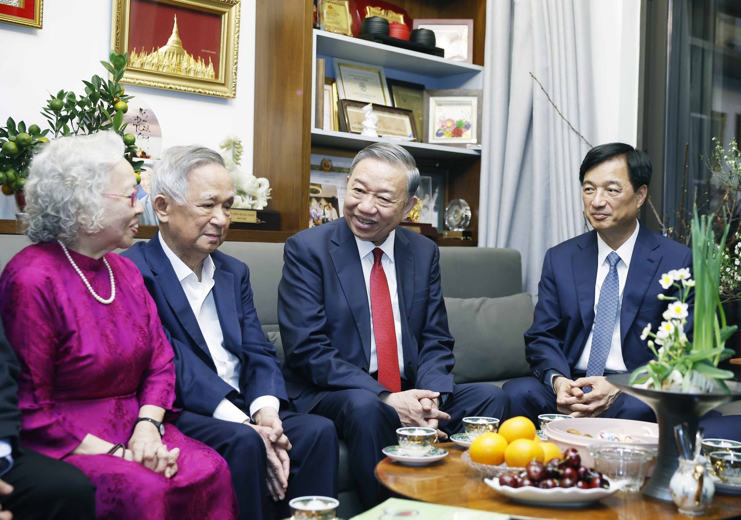 Tổng Bí thư: Thủ đô sẽ giành thắng lợi vang dội ngay từ năm đầu của nhiệm kỳ mới - Ảnh 3.