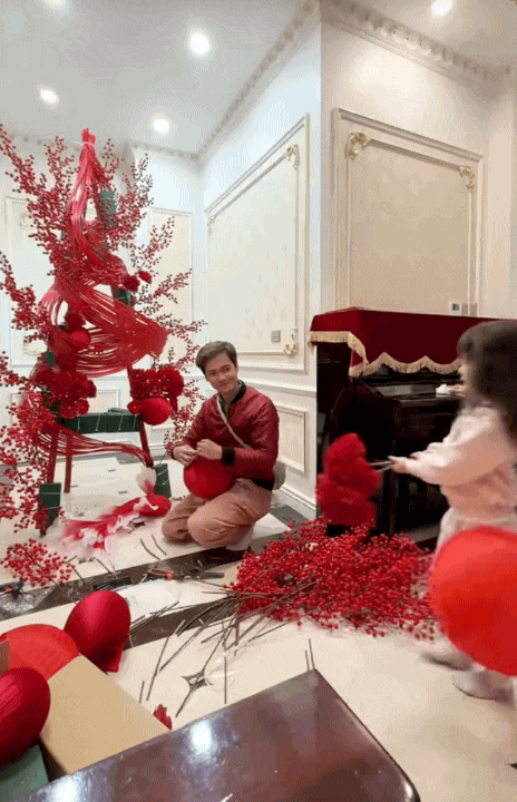 Không khí Tết trong dinh thự của phú bà 2 con Hạnh Xuka: Từ việc làm tinh tế của mẹ đến hành động đáng yêu của hai bé- Ảnh 2.