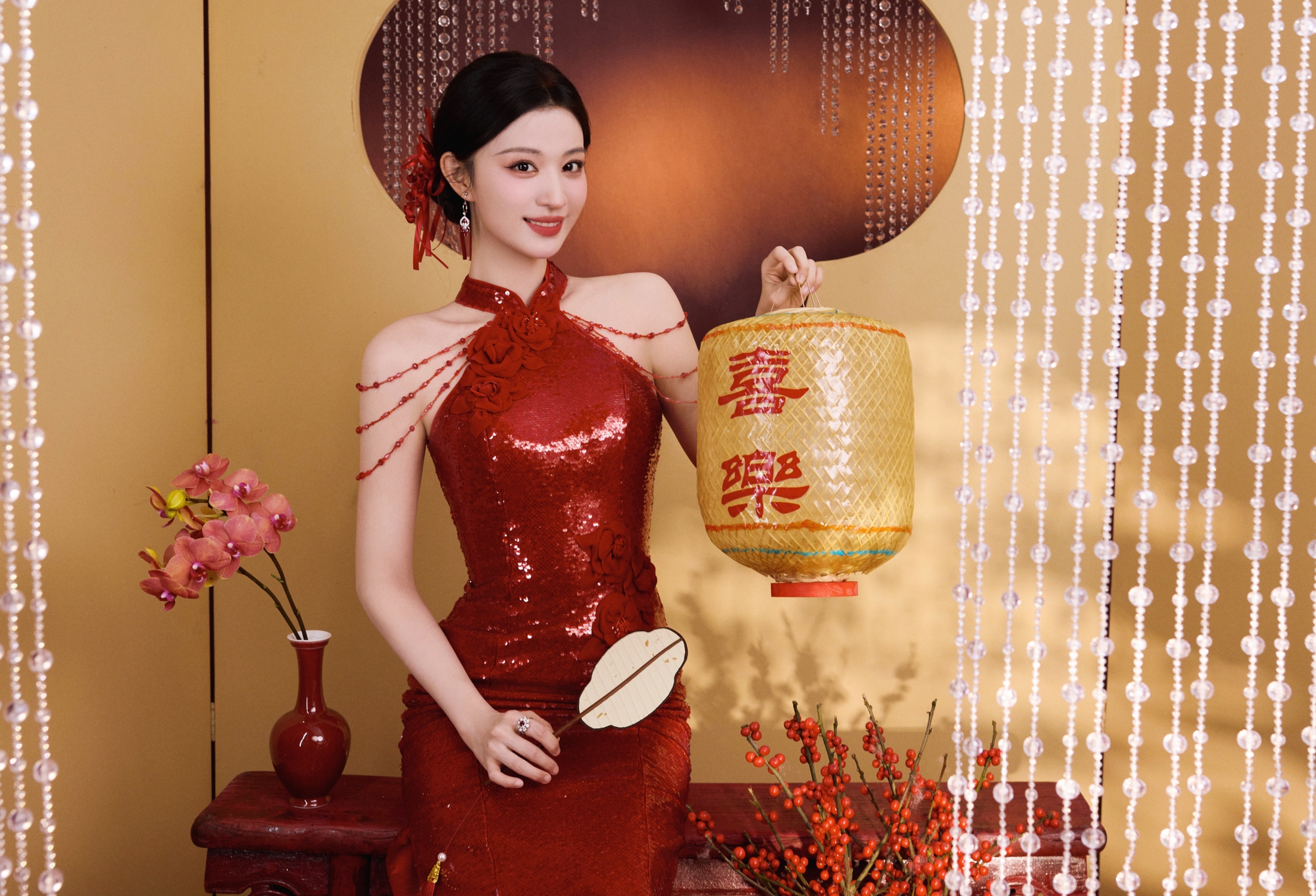 Mỹ nhân đẹp nhất đêm hội giao thừa 2026: Nhan sắc như bức tranh giang sơn gấm vóc, bảo sao ai gặp cũng yêu- Ảnh 9. Mỹ nhân đẹp nhất đêm hội giao thừa 2026: Nhan sắc như bức tranh giang sơn gấm vóc, bảo sao ai gặp cũng yêu- Ảnh 9.