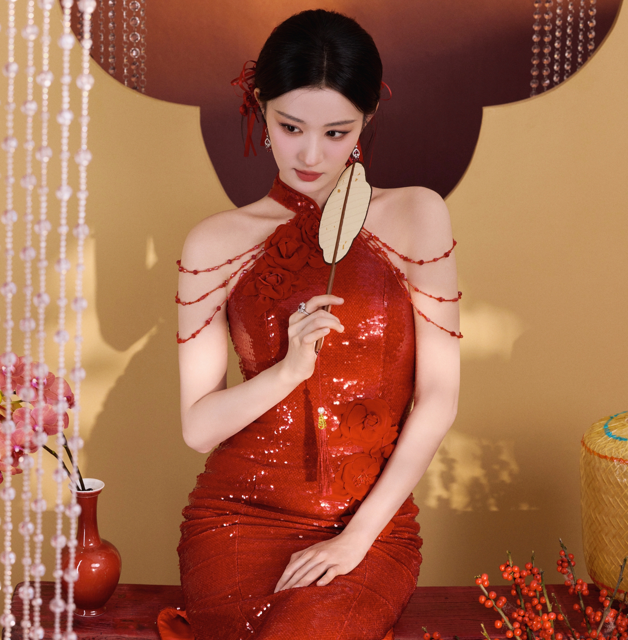 Mỹ nhân đẹp nhất đêm hội giao thừa 2026: Nhan sắc như bức tranh giang sơn gấm vóc, bảo sao ai gặp cũng yêu- Ảnh 12. Mỹ nhân đẹp nhất đêm hội giao thừa 2026: Nhan sắc như bức tranh giang sơn gấm vóc, bảo sao ai gặp cũng yêu- Ảnh 12.