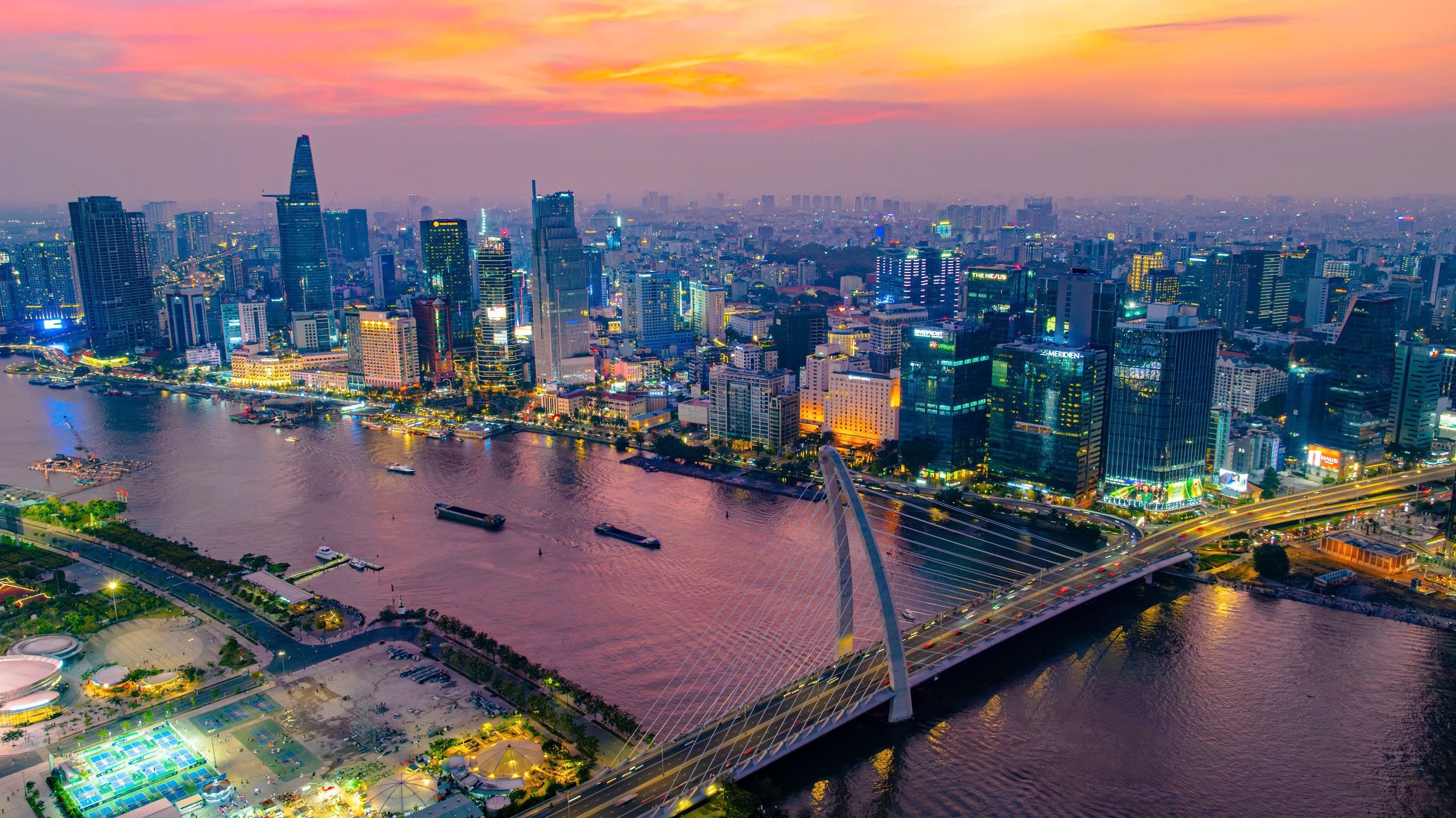 TP.HCM nhìn từ sông Sài Gòn - Kỳ 3: Cuộc đua của những tòa tháp chọc trời- Ảnh 8. TP.HCM nhìn từ sông Sài Gòn - Kỳ 3: Cuộc đua của những tòa tháp chọc trời- Ảnh 8.