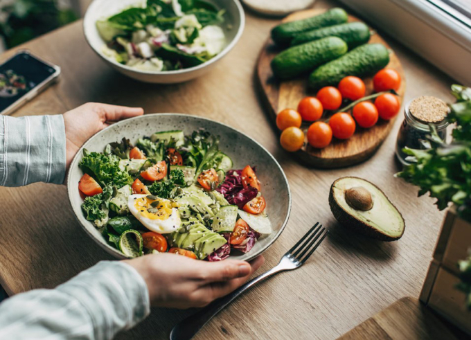 8 thói quen kéo dài tuổi thọ theo nghiên cứu từ Đại học Harvard - 1