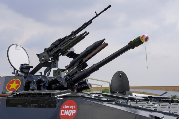 Xe chiến đấu bộ binh XCB-01 do Tổng cục Công nghiệp quốc phòng nghiên cứu, phát triển tại triển lãm 80 năm thành tựu đất nước, tháng 8/2025. Ảnh: Nguyễn Đông