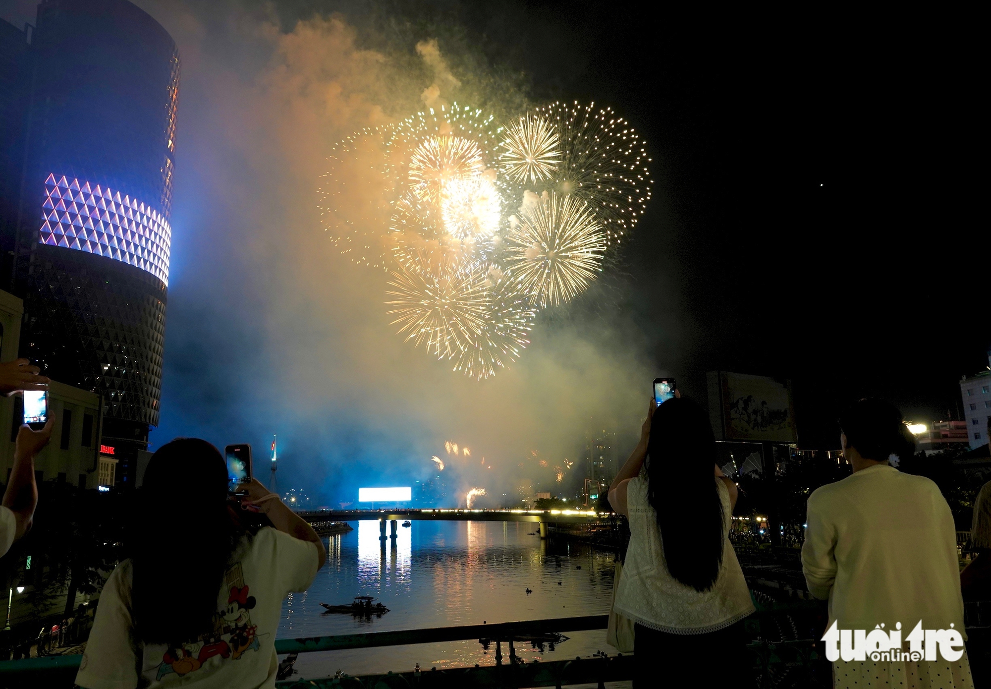 giao thừa - Ảnh 4.