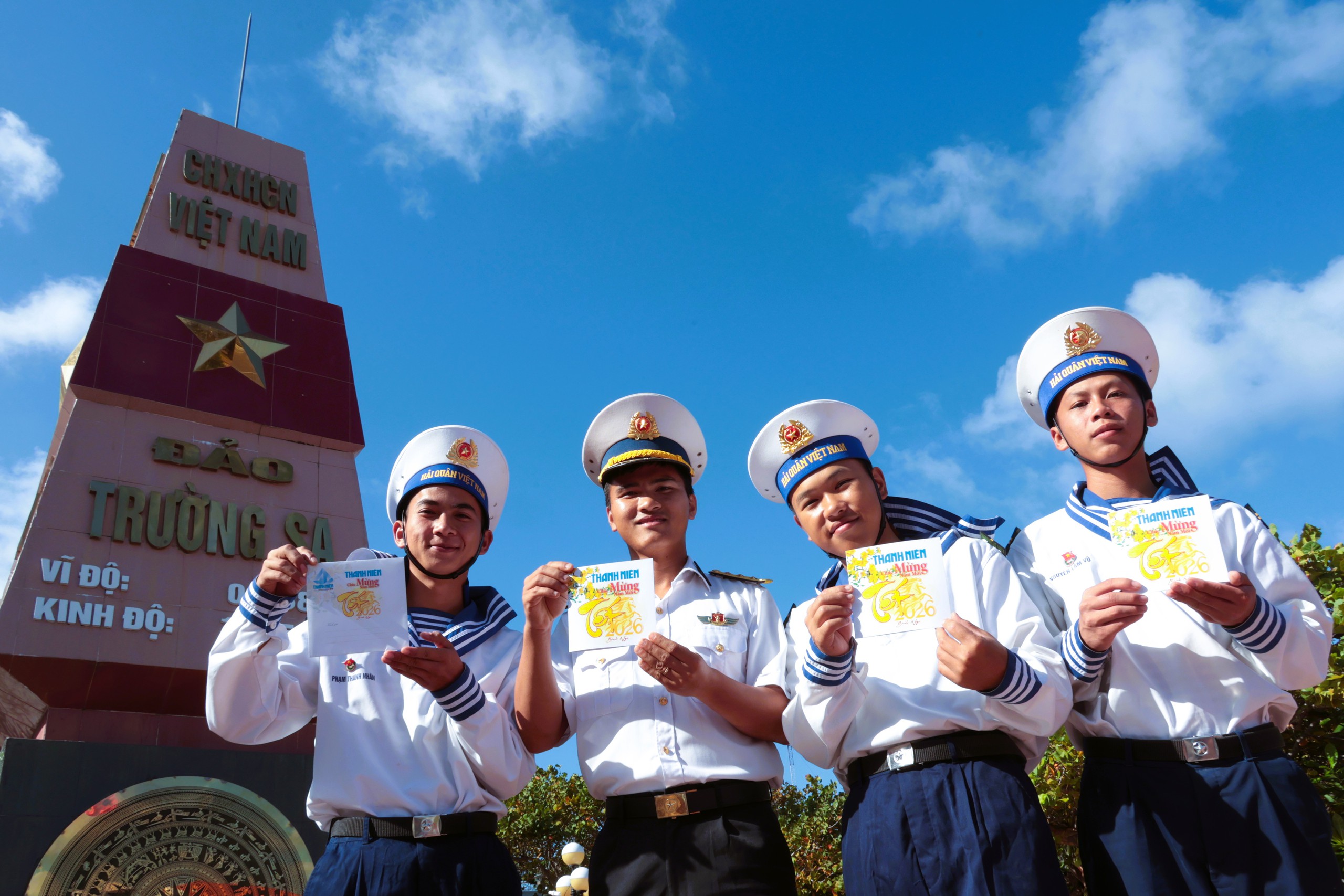 Tết ở Trường Sa - Kỳ 6: Những món quà đặc biệt- Ảnh 2.