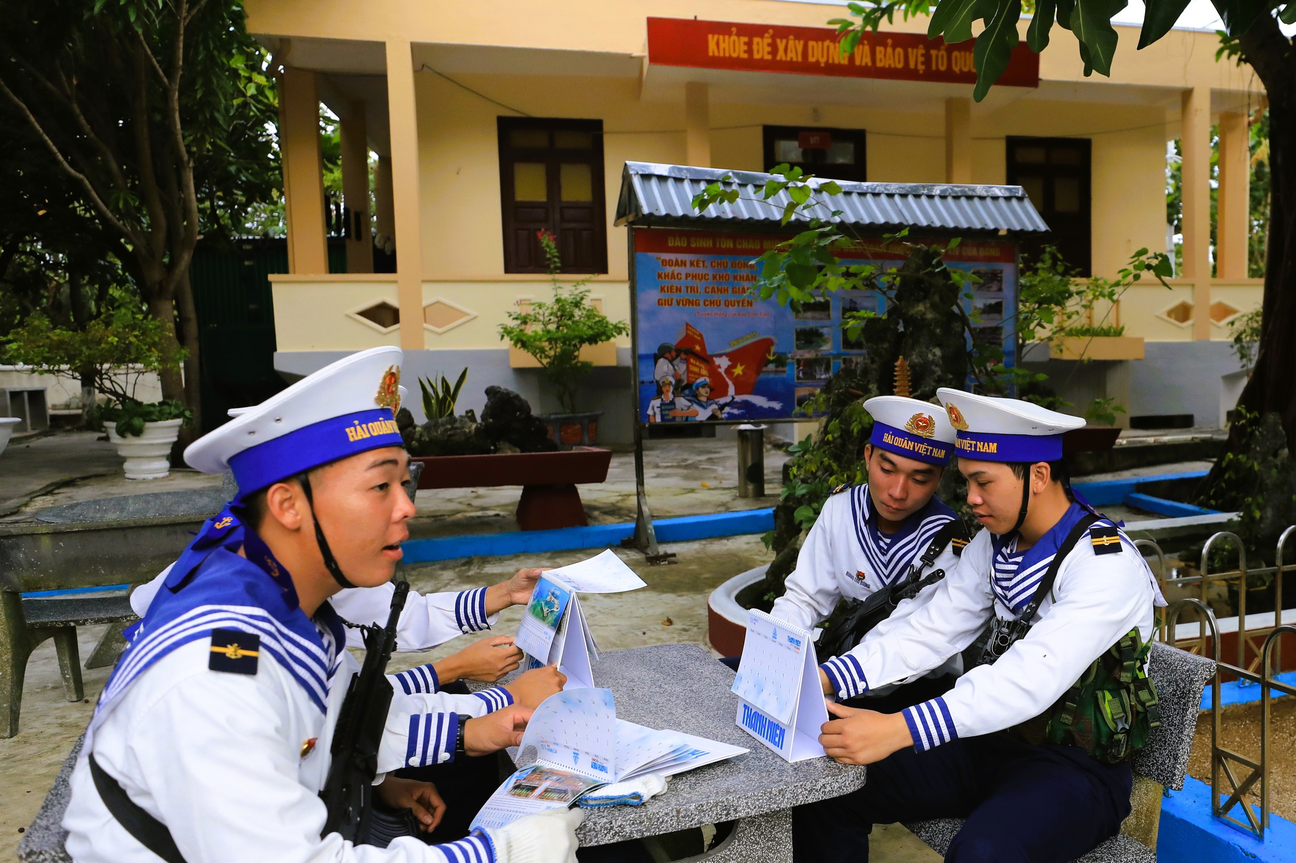 Tết ở Trường Sa - Kỳ 6: Những món quà đặc biệt- Ảnh 4.