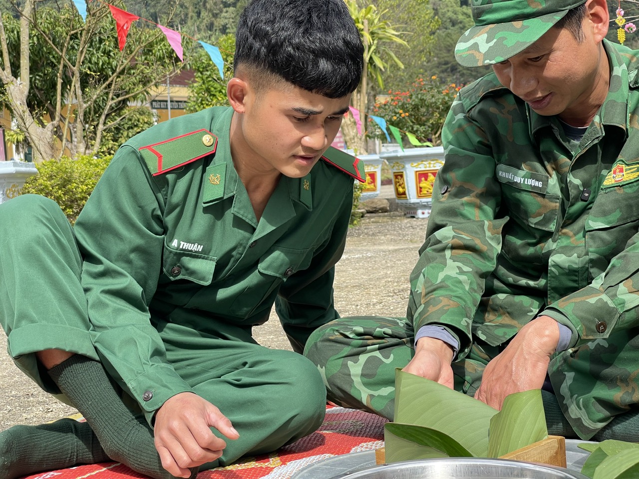 Tết ở ‘xứ mưa 9 tháng’, đồn biên giới có dân sau 21 năm- Ảnh 7.