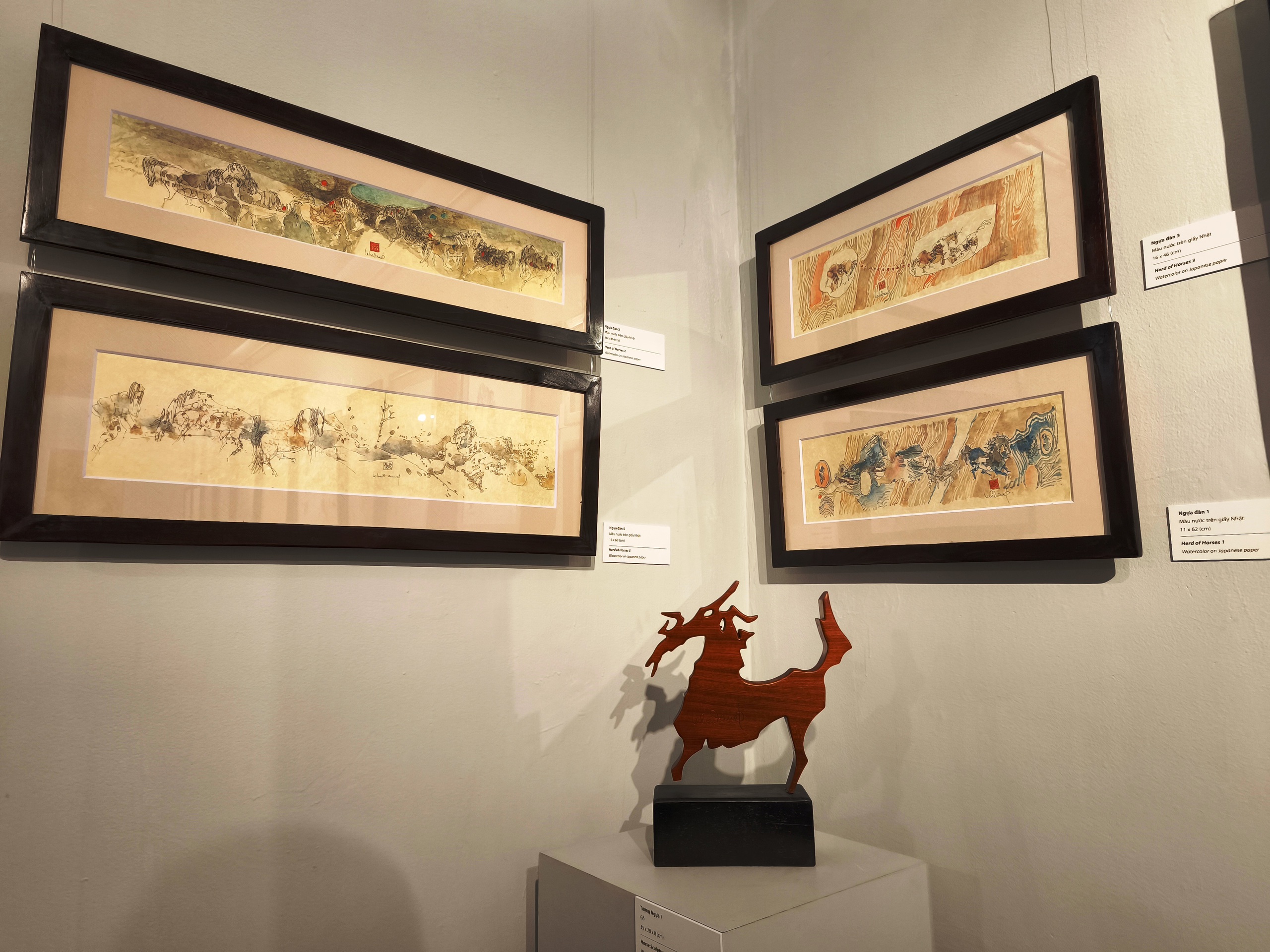 Bị ngựa đá rơi vào trẹt ớt, danh họa Lê Bá Đảng 'ám ảnh' hình tượng ngựa- Ảnh 14. Bị ngựa đá rơi vào trẹt ớt, danh họa Lê Bá Đảng 'ám ảnh' hình tượng ngựa- Ảnh 14.