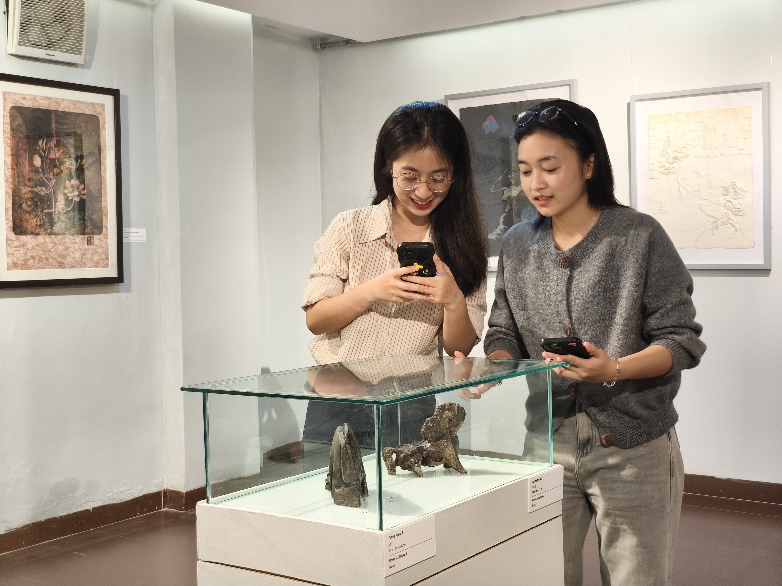 Bị ngựa đá rơi vào trẹt ớt, danh họa Lê Bá Đảng 'ám ảnh' hình tượng ngựa- Ảnh 28. Bị ngựa đá rơi vào trẹt ớt, danh họa Lê Bá Đảng 'ám ảnh' hình tượng ngựa- Ảnh 28.