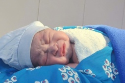 Ngắm những em bé đầu tiên của năm 2026 chào đời tại Bệnh viện Từ Dũ