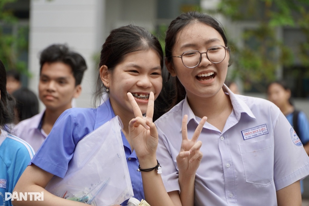 Bộ trưởng Nguyễn Kim Sơn: “Giáo dục trước vận hội, thách thức lớn” - 2