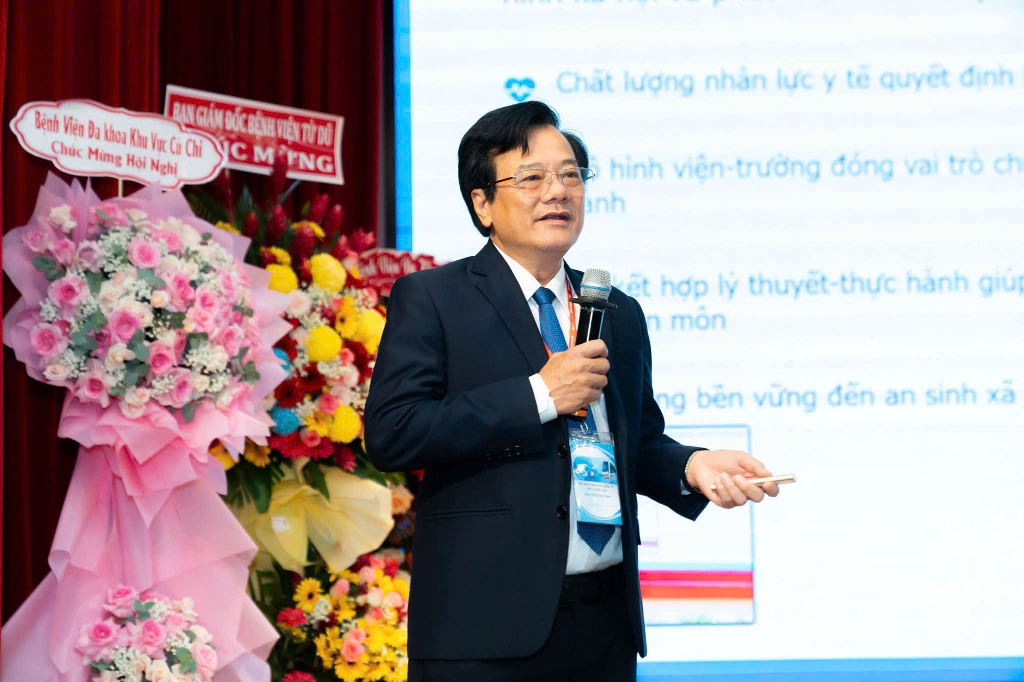 Đầu năm gặp gỡ ông Tạ Văn Trầm - Anh hùng Lao động thời kỳ đổi mới 3 Đầu năm gặp gỡ ông Tạ Văn Trầm - Anh hùng Lao động thời kỳ đổi mới - Ảnh 3.