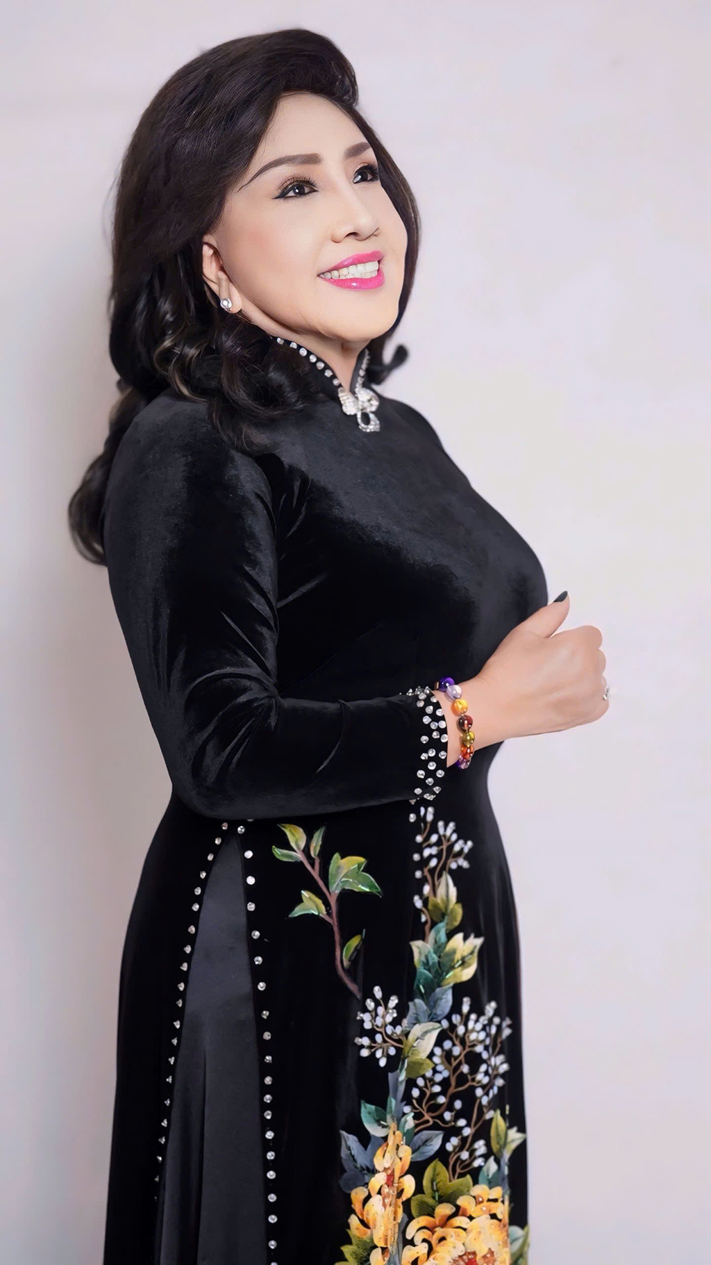 Ký ức về cải lương trong hơi thở mùa xuân 2026 - Ảnh 4. Ký ức về cải lương trong hơi thở mùa xuân 2026 - Ảnh 4.