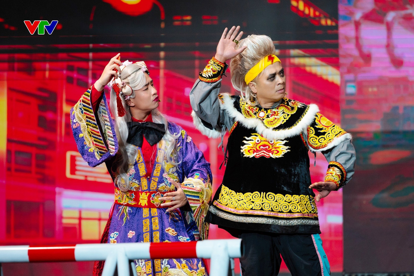 Khó thay thế Táo Quân!- Ảnh 3. Khó thay thế Táo Quân!- Ảnh 3.