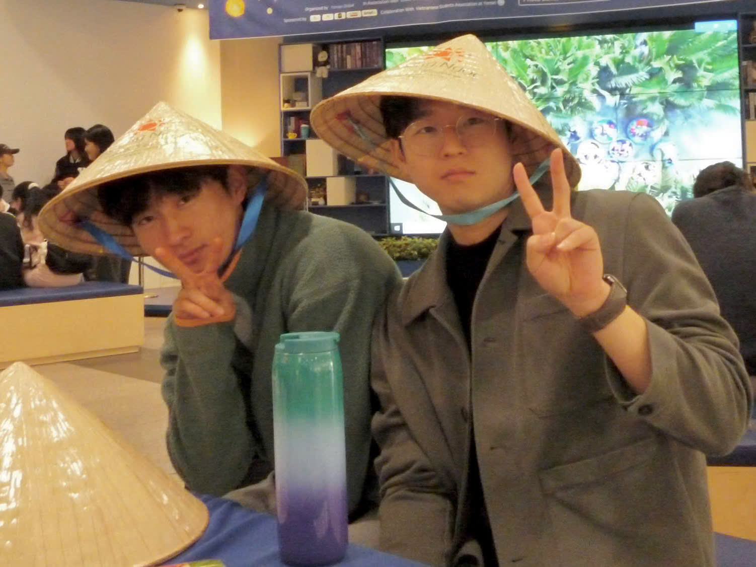 Khi người trẻ làm "đại sứ văn hóa" 7 Đưa Tết Việt ra thế giới: Khi người trẻ làm đại sứ văn hóa - Ảnh 7.