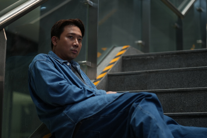 Tạo hình của Trấn Thành trong phim Thỏ ơi. Ảnh: Đoàn phim cung cấp