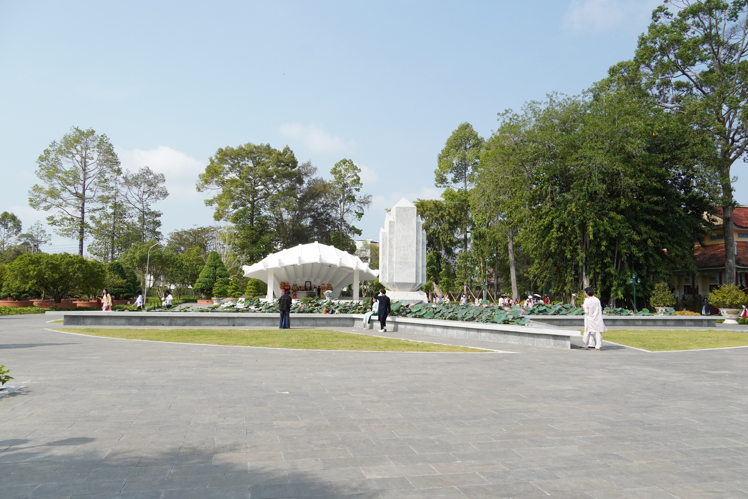 Những “địa chỉ đỏ” không thể bỏ qua khi đến Đồng Tháp 4 Những “địa chỉ đỏ” không thể bỏ qua khi đến Đồng Tháp - Ảnh 4.