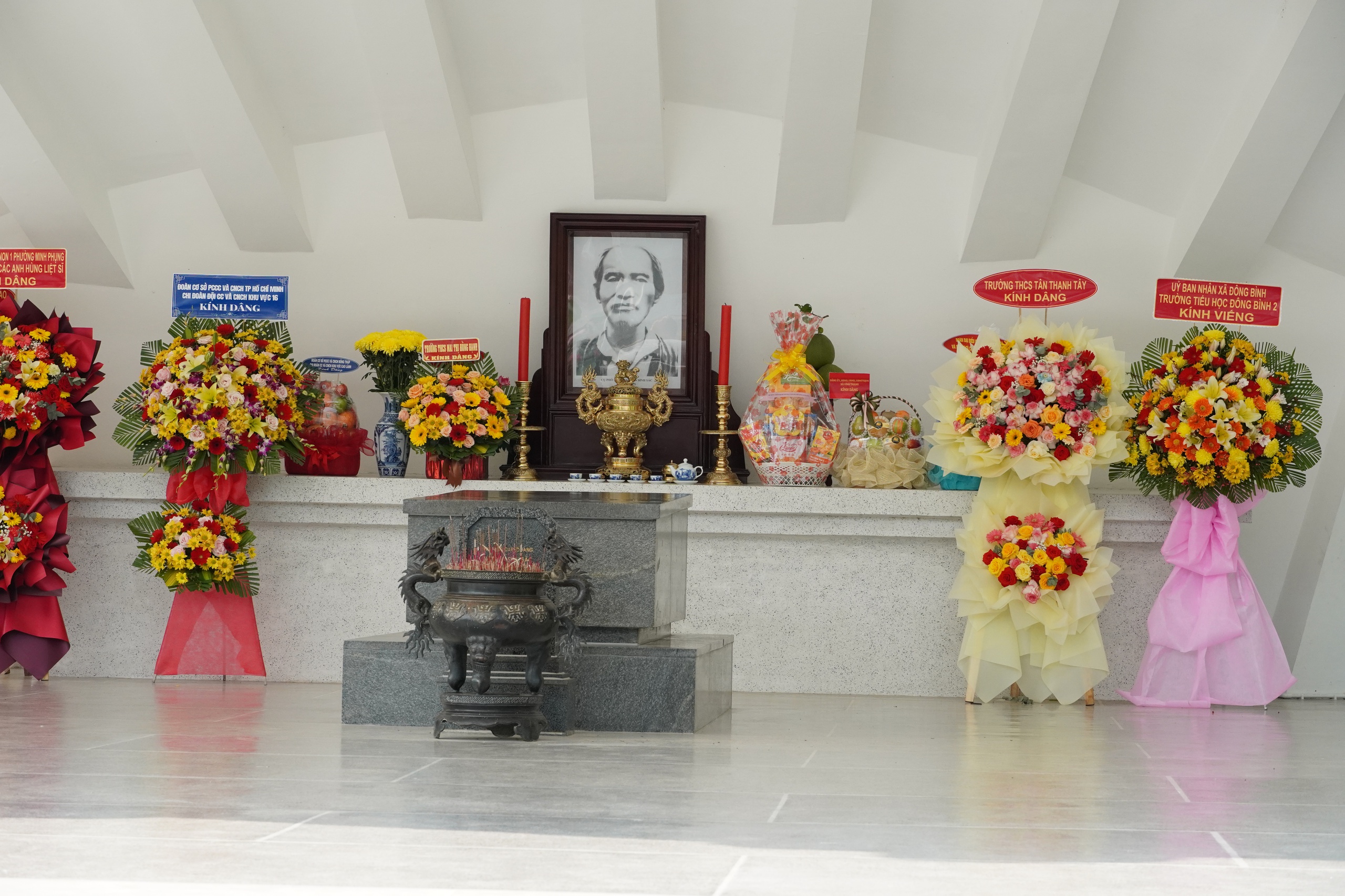 Những “địa chỉ đỏ” không thể bỏ qua khi đến Đồng Tháp 5 Những “địa chỉ đỏ” không thể bỏ qua khi đến Đồng Tháp - Ảnh 5.