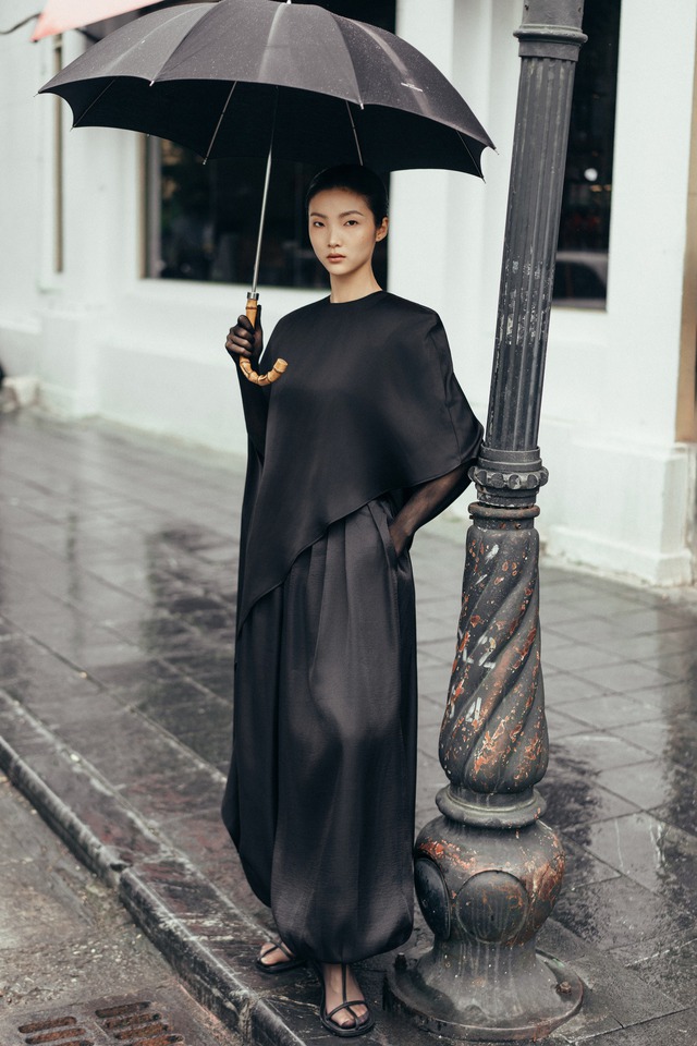 Chọn phong cách tối giản, nàng mặc đẹp cả năm 2026- Ảnh 11. Chọn phong cách tối giản, nàng mặc đẹp cả năm 2026- Ảnh 11.