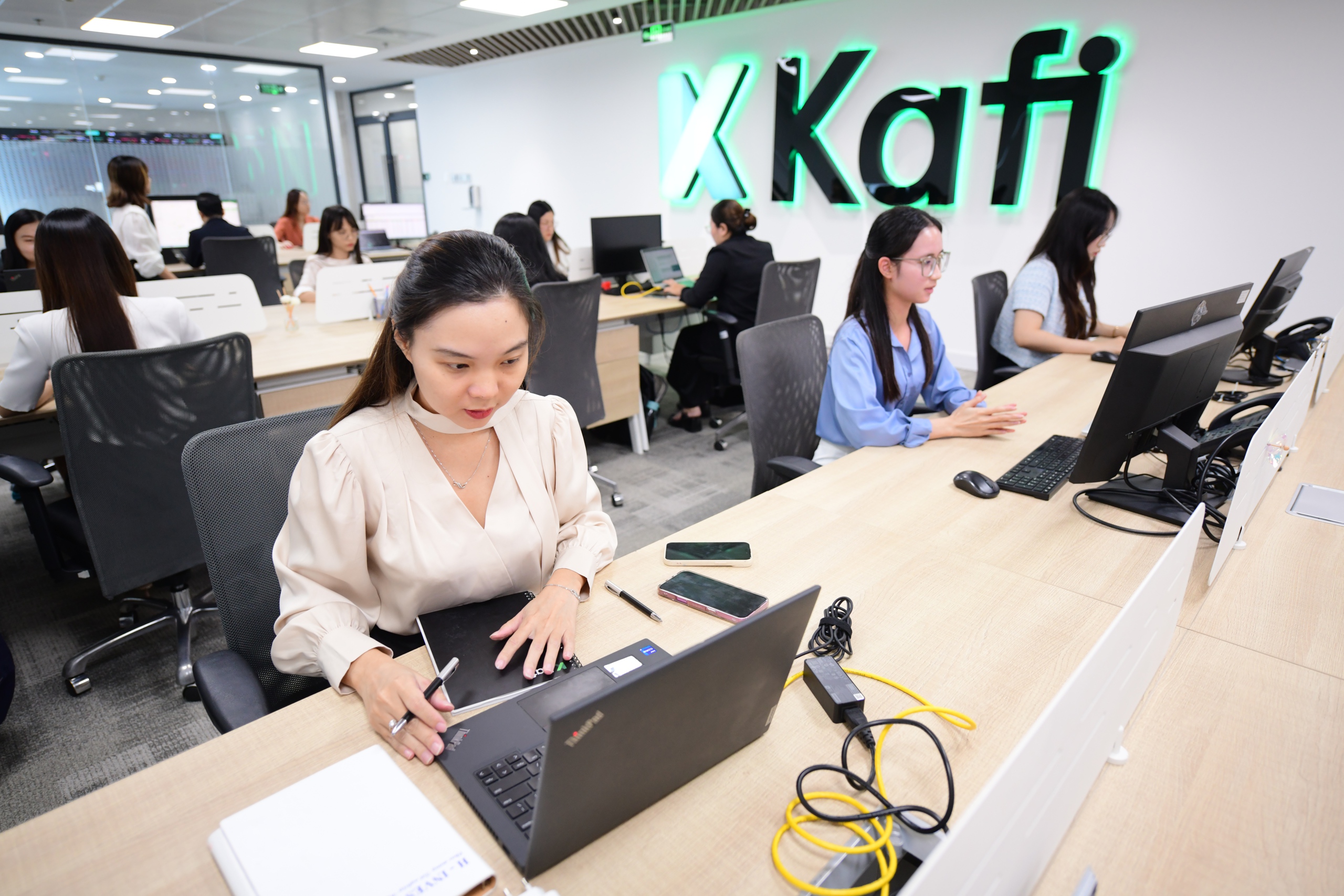 CEO Chứng khoán Kafi: AI và nâng hạng sẽ đào thải nhà đầu tư 'đánh theo cảm giác' 3 chứng khoán - Ảnh 3.